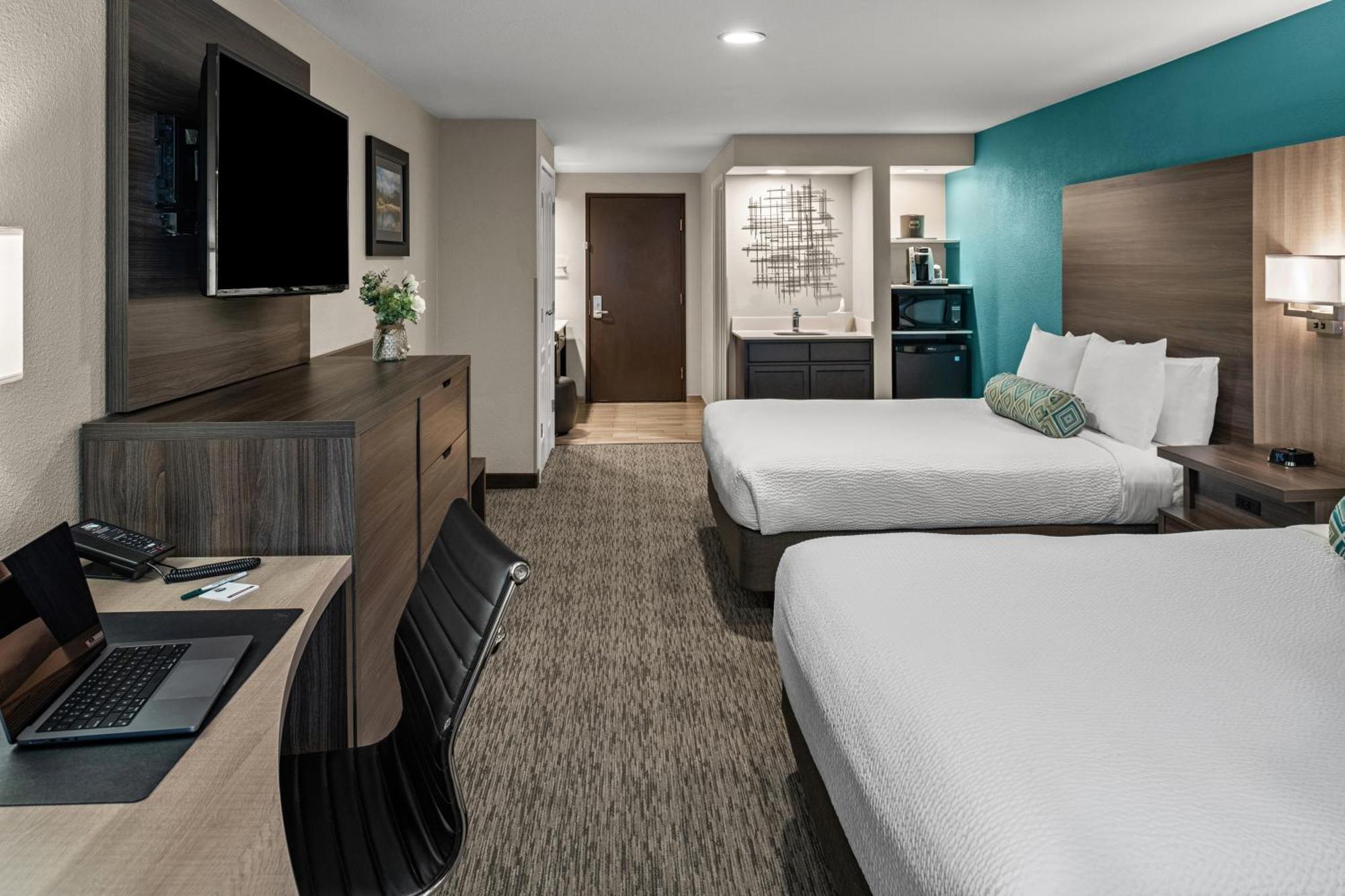 Yosemite Southgate Hotel & Suites Oakhurst Exterior photo