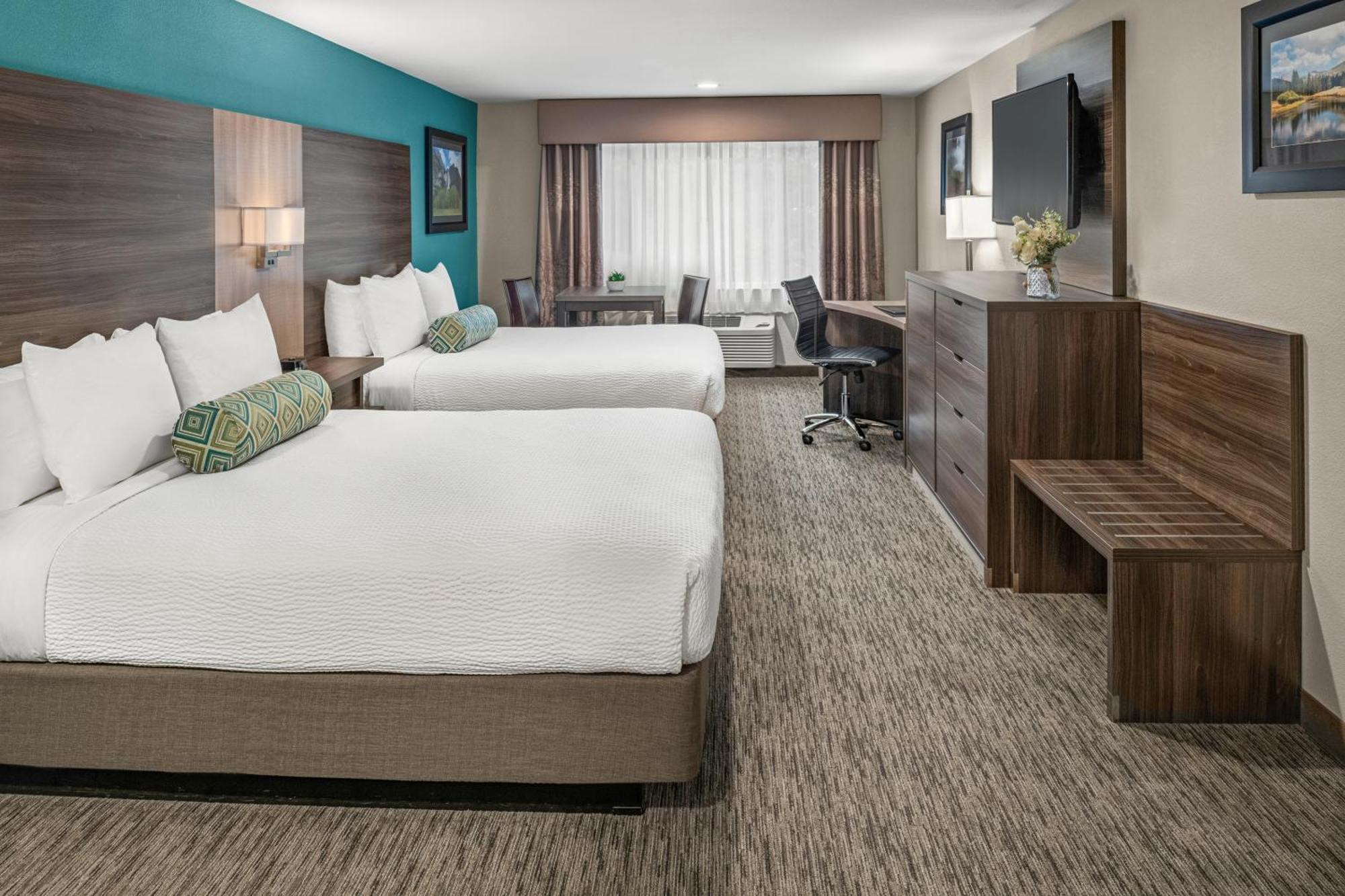Yosemite Southgate Hotel & Suites Oakhurst Exterior photo